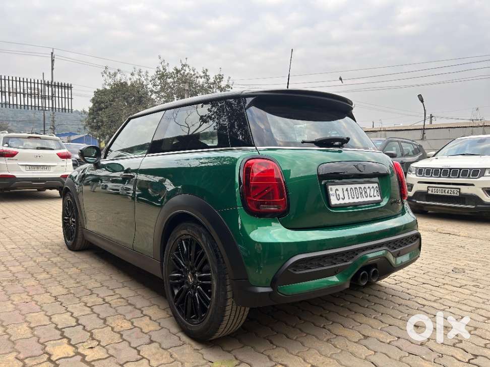 Mini Cooper S 3-door, 2023, Petrol