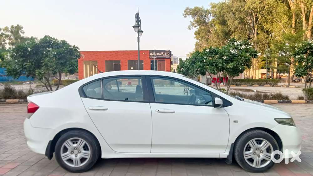 Honda City 1.5 E Mt, 2009, Petrol