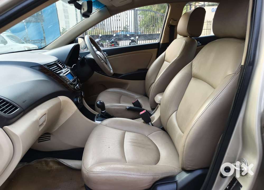 Hyundai Verna Fluidic 1.6 Vtvt Sx Opt, 2011, Petrol