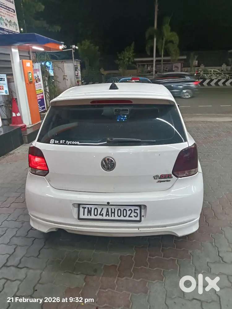 Volkswagen Polo Petrol 2011