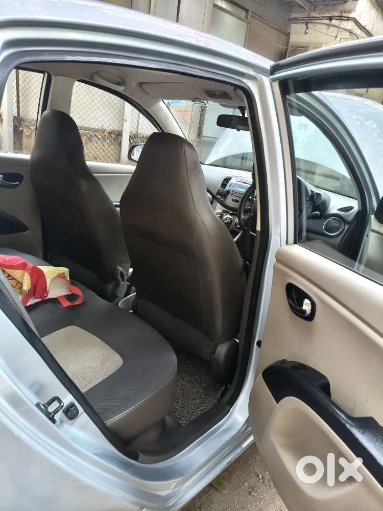 Hyundai I10 Sportz Petrol 2013