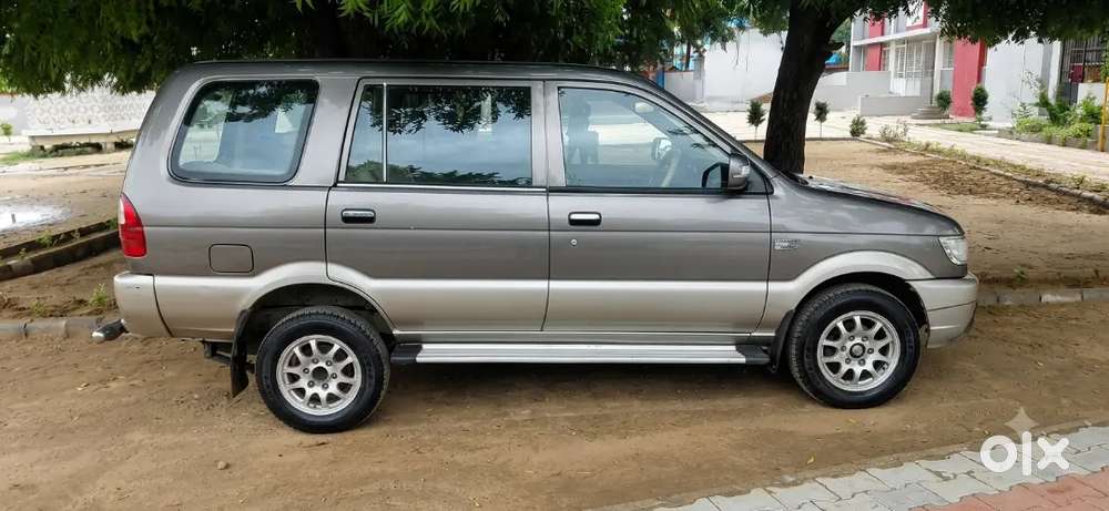 Chevrolet Tavera Lt 2012