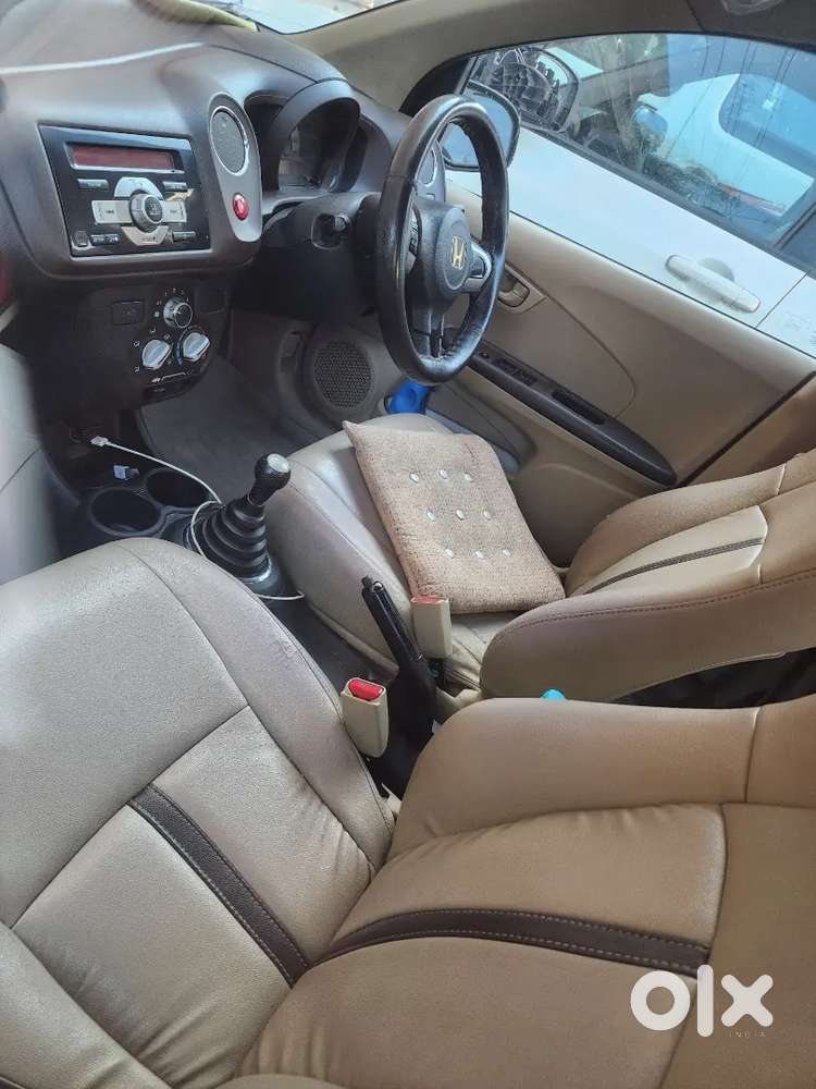 Honda Brio 2012 Petrol Well Maintained