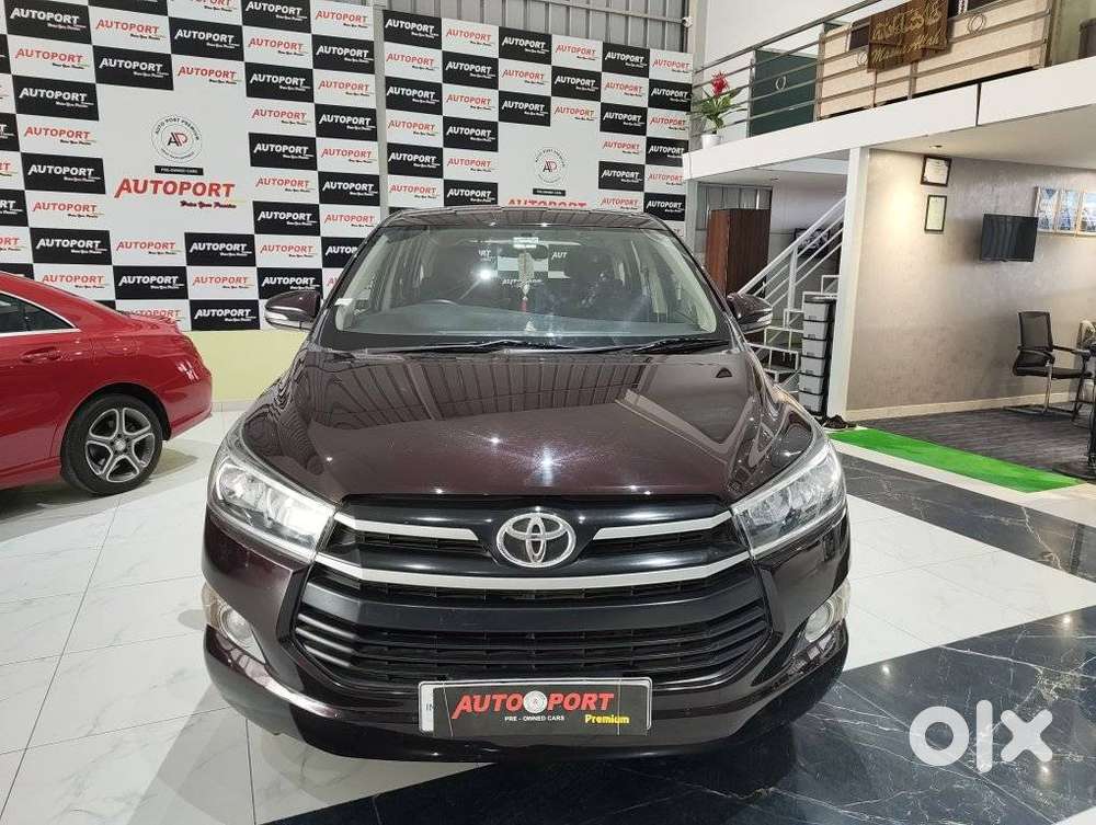 Toyota Innova Crysta