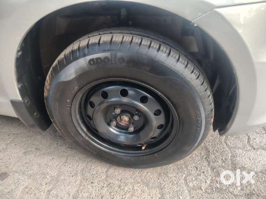 Maruti Suzuki Swift Vxi 1.2 Abs Bs-iv, 2015, Petrol