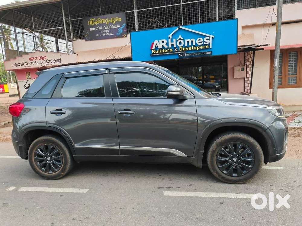 Maruti Brezza Zxi  Petrol  Well Maintained  Single Owner