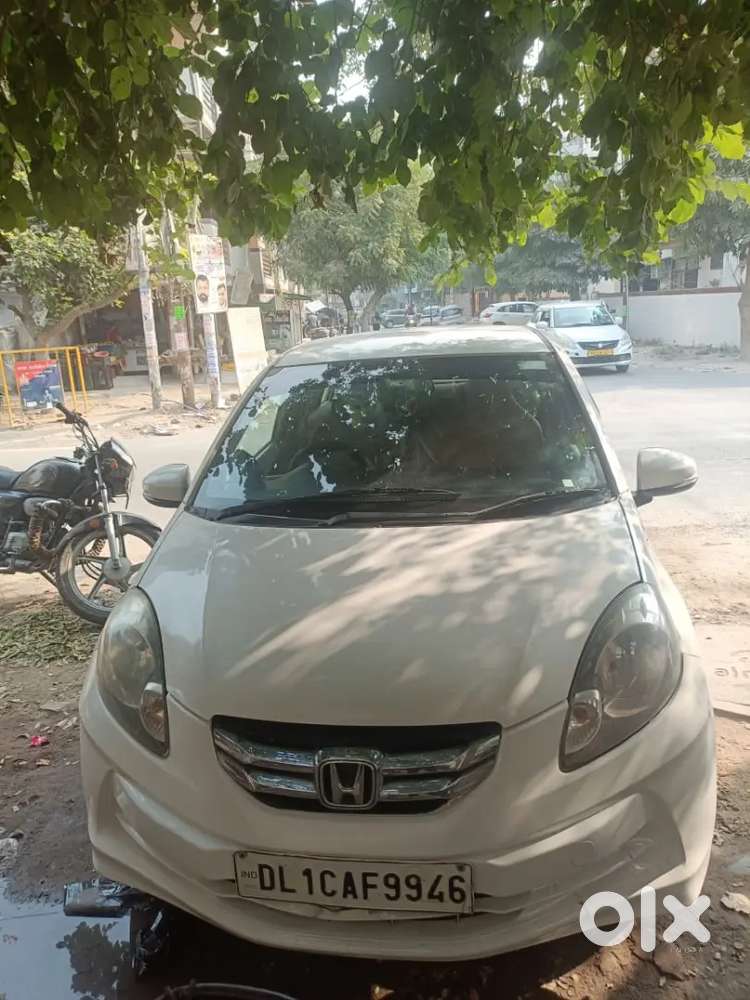 Honda Amaze 2015 Car Variant