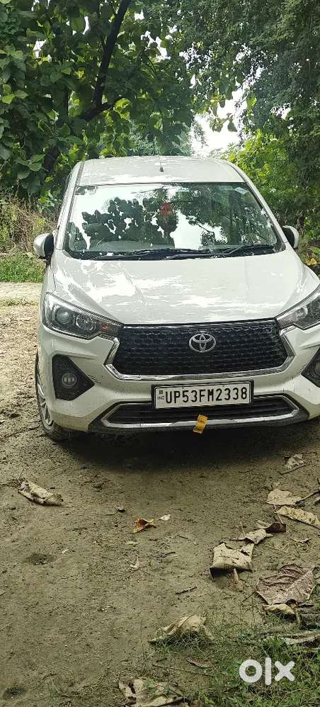 Toyota Rumion S Cng 2025