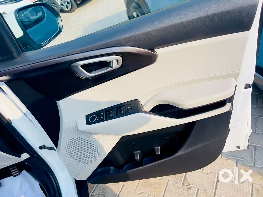 Kia Carens Clavis Htk Plus Dct, 2025, Diesel