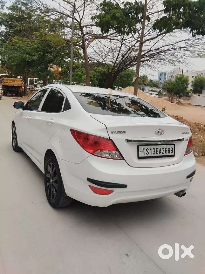 Hyundai Verna Fluidic 1.6 Crdi Sx, 2014, Diesel
