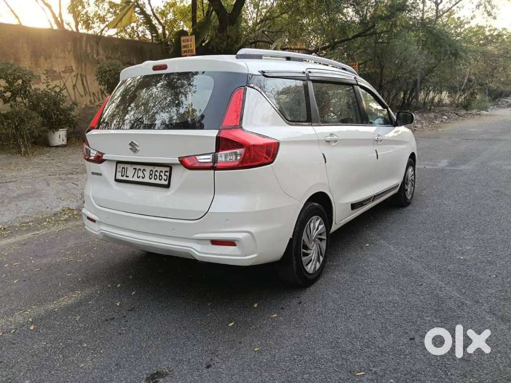 Maruti Suzuki Ertiga 2022-2023 Vxi Cng, 2022, Cng & Hybrids