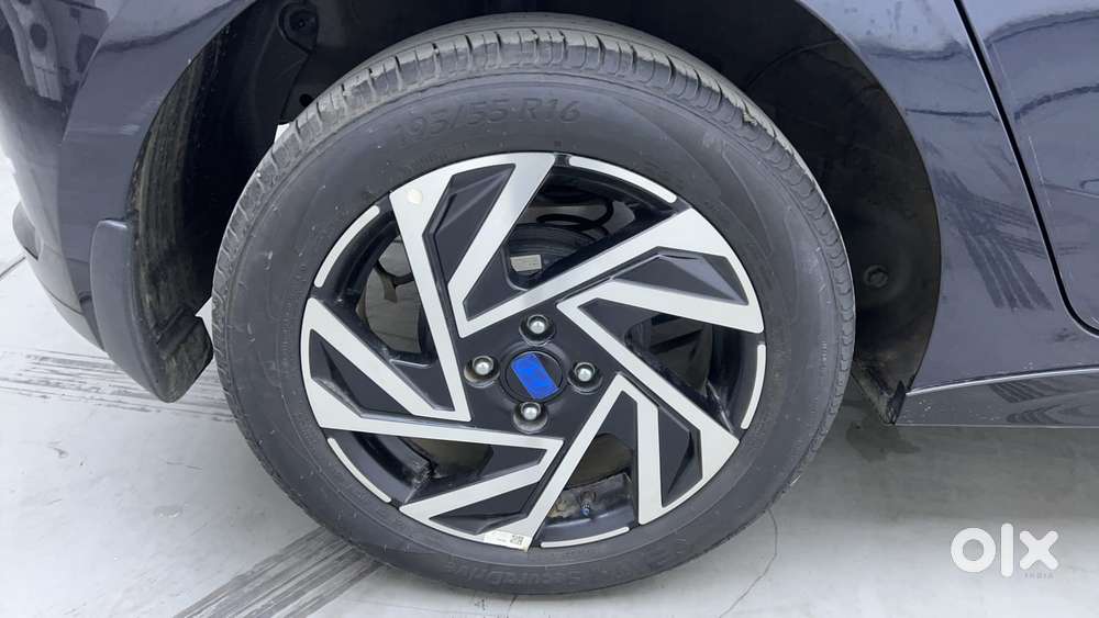 Hyundai New I20 1.2 Asta Mt, 2024, Petrol