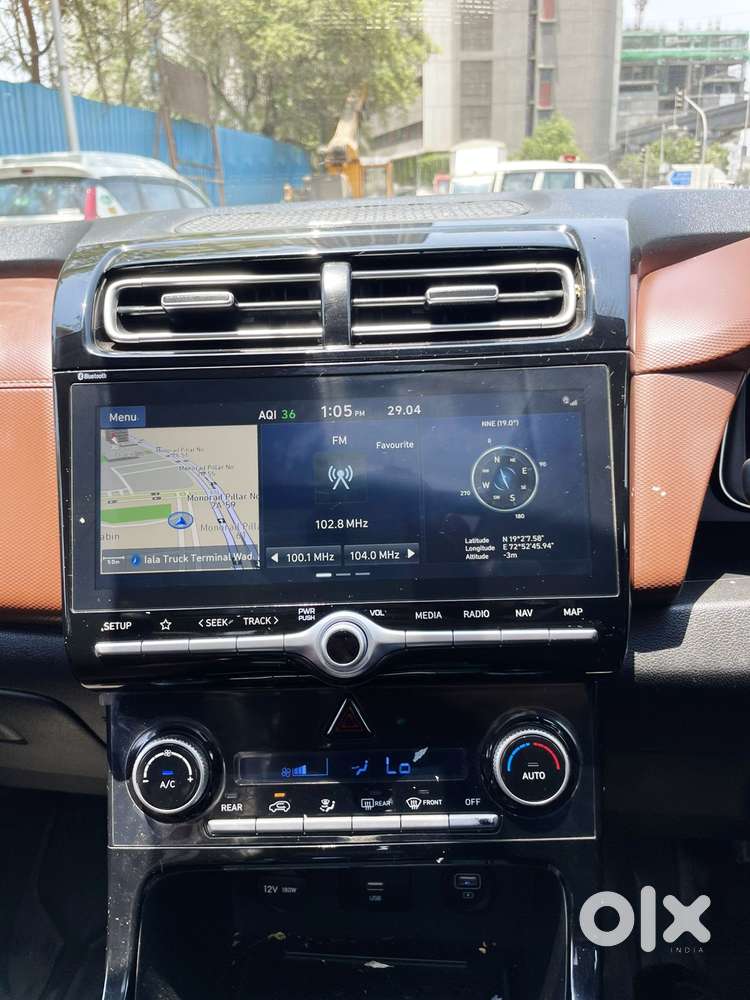 Hyundai Alcazar 2.0 Signature (o) Petrol At 6 Str Dual Tone, 2021, P..