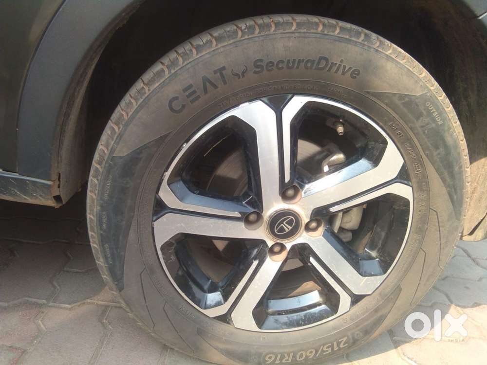 Tata Nexon 1.2 Revotron Xz Plus, 2022, Petrol