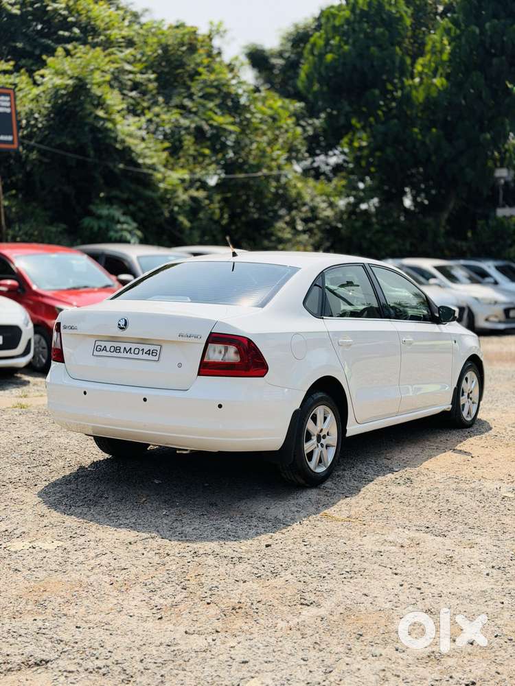 Skoda Rapid 1.6 Mpi Ambition Plus, 2014, Petrol