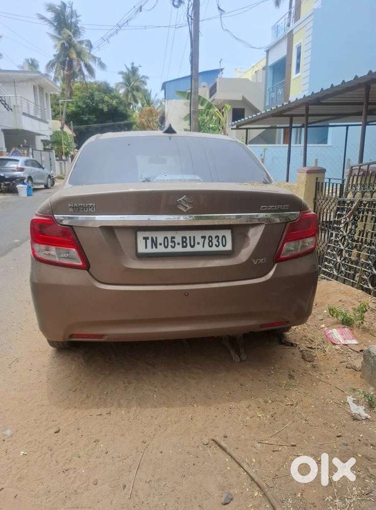 Maruti Suzuki Swift Dzire Vxi Optional, 2018, Petrol