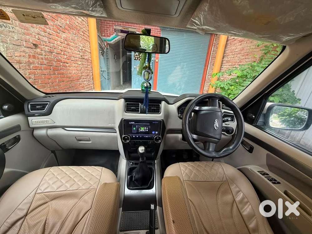 Mahindra Scorpio S7 2018