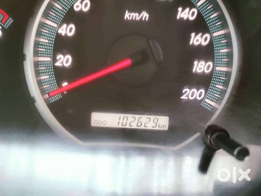Toyota Innova 2.5 V 8 Str, 2014, Diesel