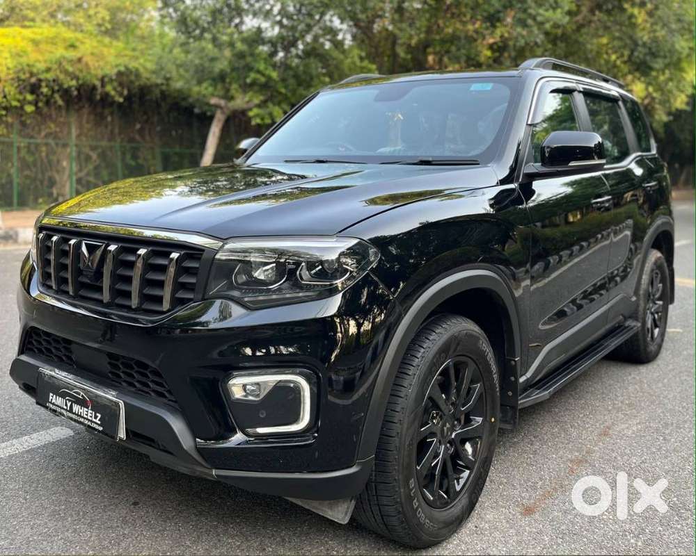 Mahindra Scorpio-n 2.0 Z8 L Petrol At 7 Str, 2025, Petrol