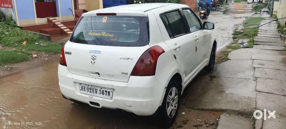 Maruti Suzuki Swift 2009 Diesel 195000 Km Driven