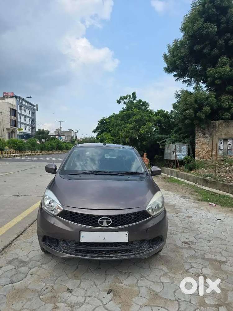Tata Tiago 2018 Petrol Manual 72000 Km Cng Appeoved