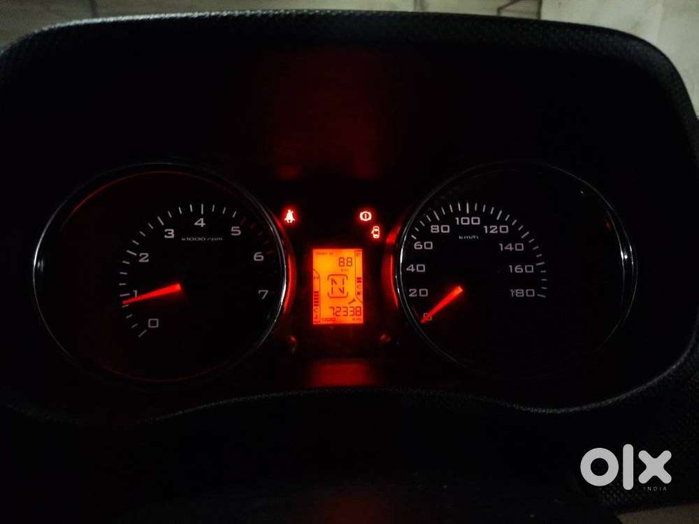 Mahindra Tuv 300 Plus P8, 2018, Diesel