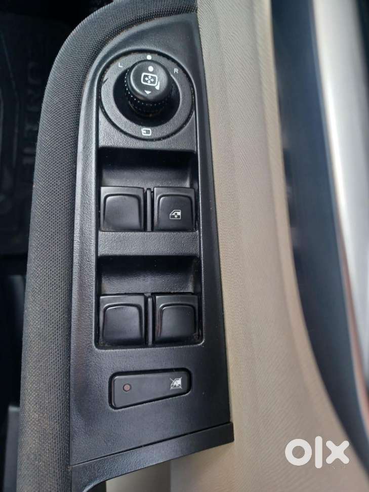 Tata Altroz 1.2 Xza Petrol Dct, 2023, Petrol