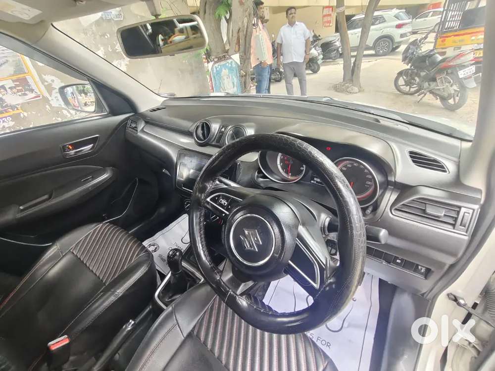 Maruti Suzuki Swift 2022 Vxi Abs