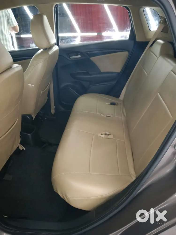 Honda Jazz 2016 Diesel 120000 Km Driven