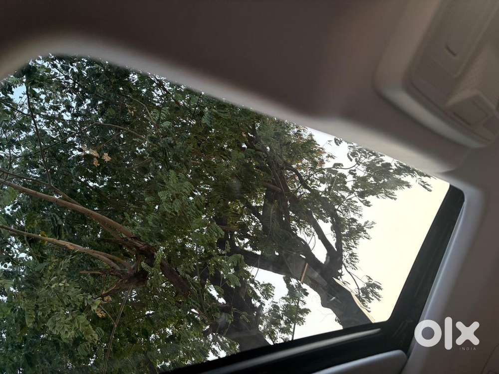 Tata Punch 2024 Creative Dual Tone Mt  Sunroof  Excellent Condition