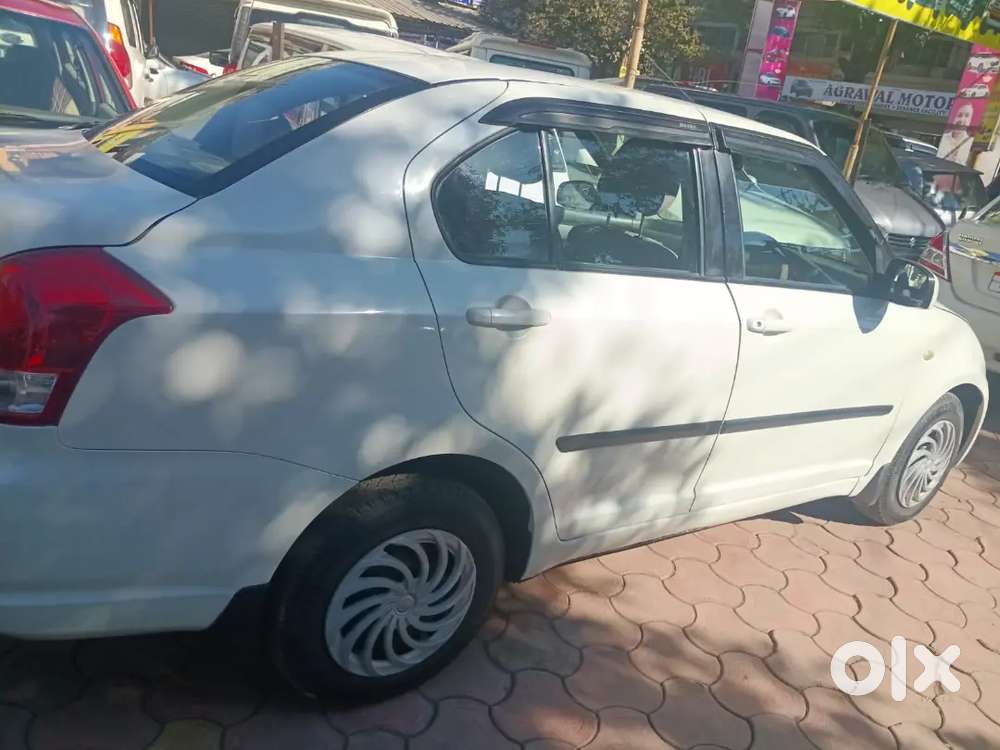 Maruti Suzuki Swift Dzire 2009 Petrol Well Maintained