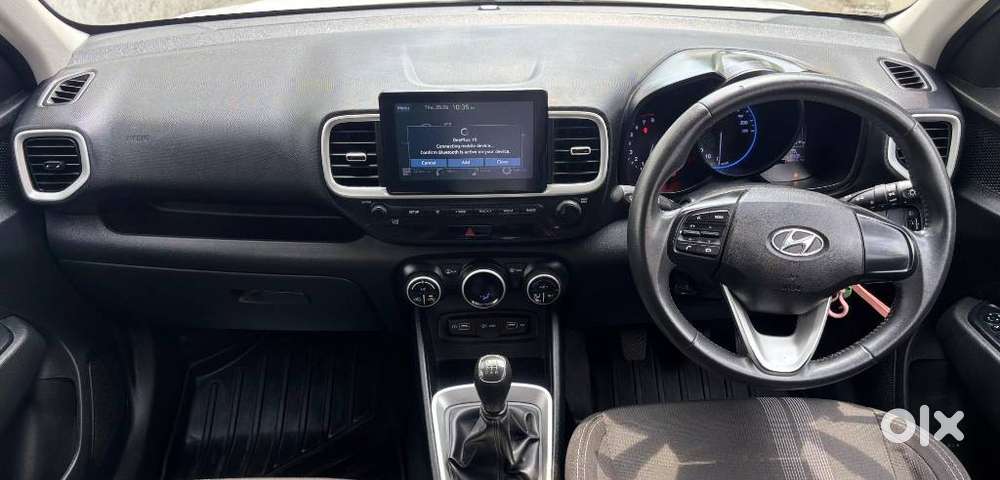Hyundai Venue, 2022, Petrol