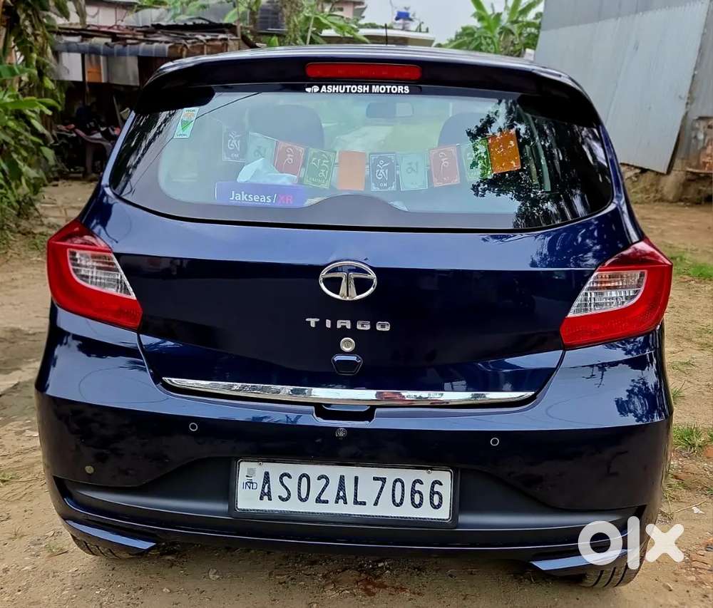 Tata Tiago Revotron Xt 2023 Petrol Manual