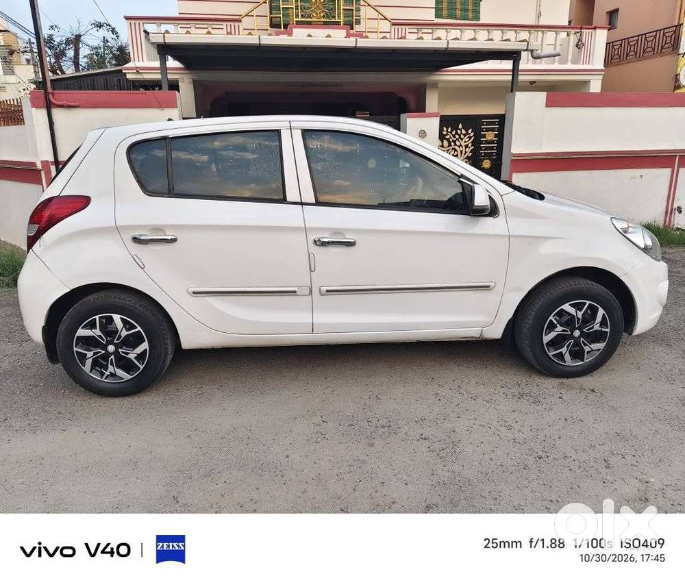 Hyundai I20 1.2 Sportz (o), 2020, Petrol