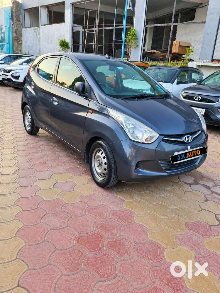 Hyundai Eon Era +, 2017, Petrol