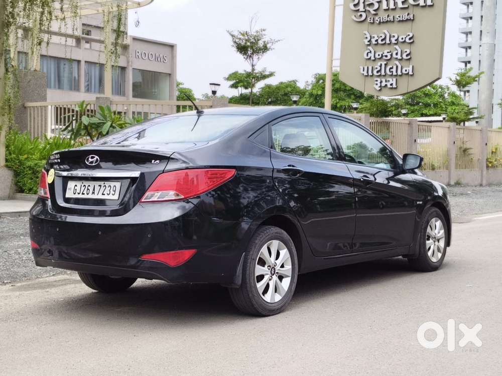 Hyundai Verna 1.6 Vtvt Sx, 2015, Petrol
