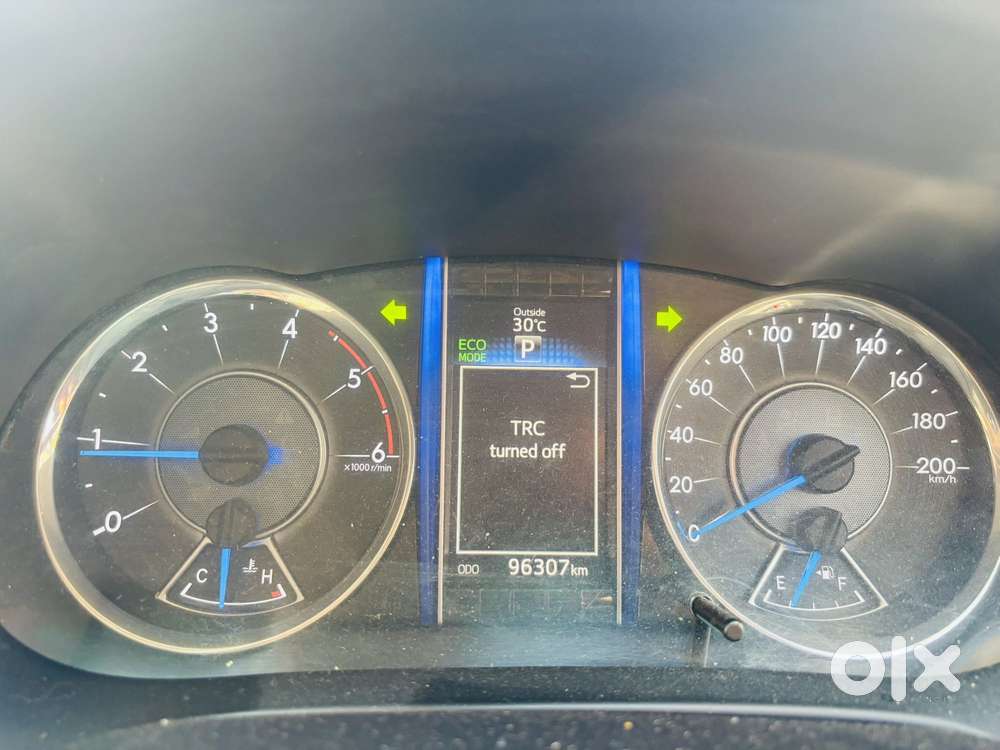 Toyota Fortuner 4x2 At, 2018, Diesel