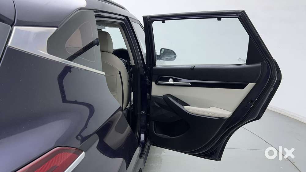 Kia Seltos 1.5 Htx At Petrol, 2022, Petrol