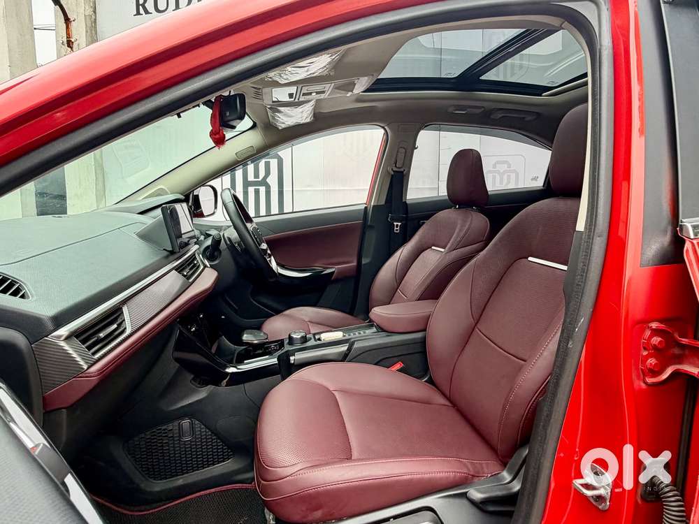 Tata Curvv Accomplished S 1.2 Revotron Petrol 7dca, 2024, Petrol