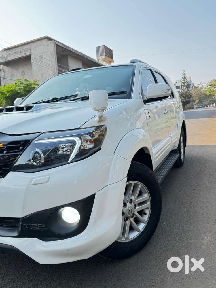 Toyota Fortuner 4x2 Mt Trd Sportivo, 2013, Diesel