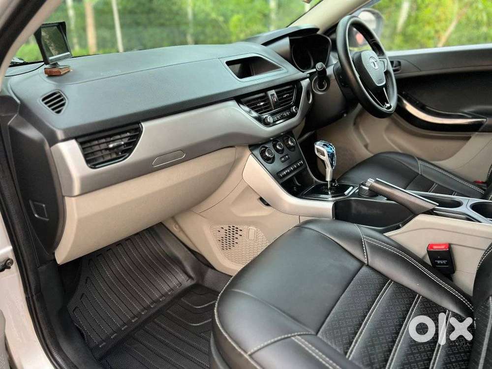 Tata Nexon Amt 1.2 Revotron Xma, 2018, Petrol