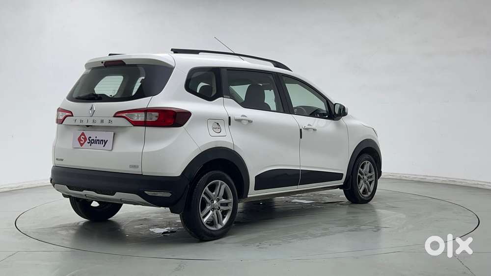 Renault Triber Rxz, 2021, Petrol