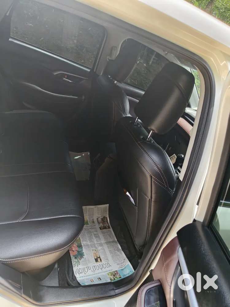 Maruti Suzuki Grand Vitara 1.5 Zeta Petrol Manual Transmission