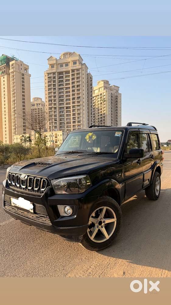 Mahindra Scorpio Classic 2021