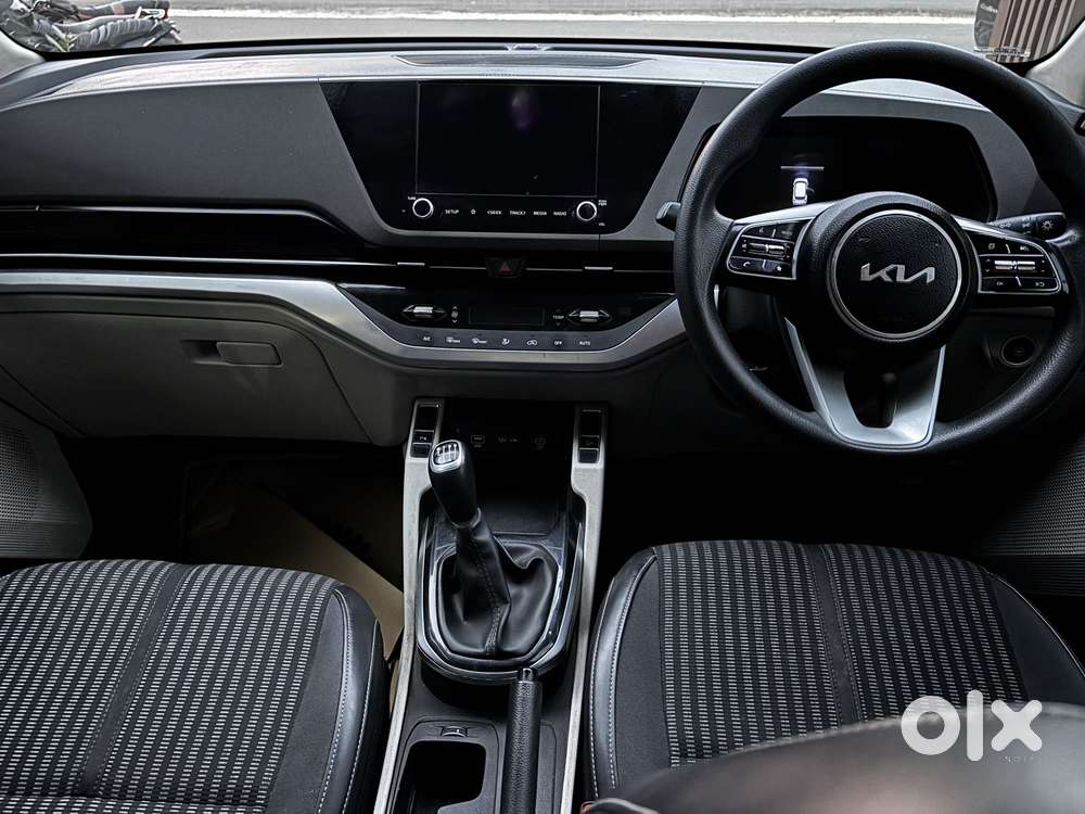 Kia Carens 1.5 Prestige Plus 7 Str Imt, 2023, Diesel