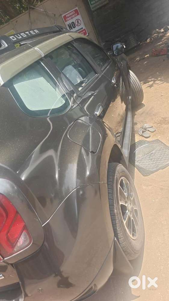 Renault Duster 2019 Petrol Well Maintained