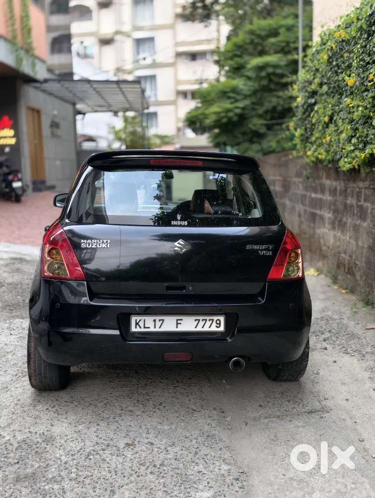 Maruti Suzuki Swift 2009 Diesel 150000 Km Driven