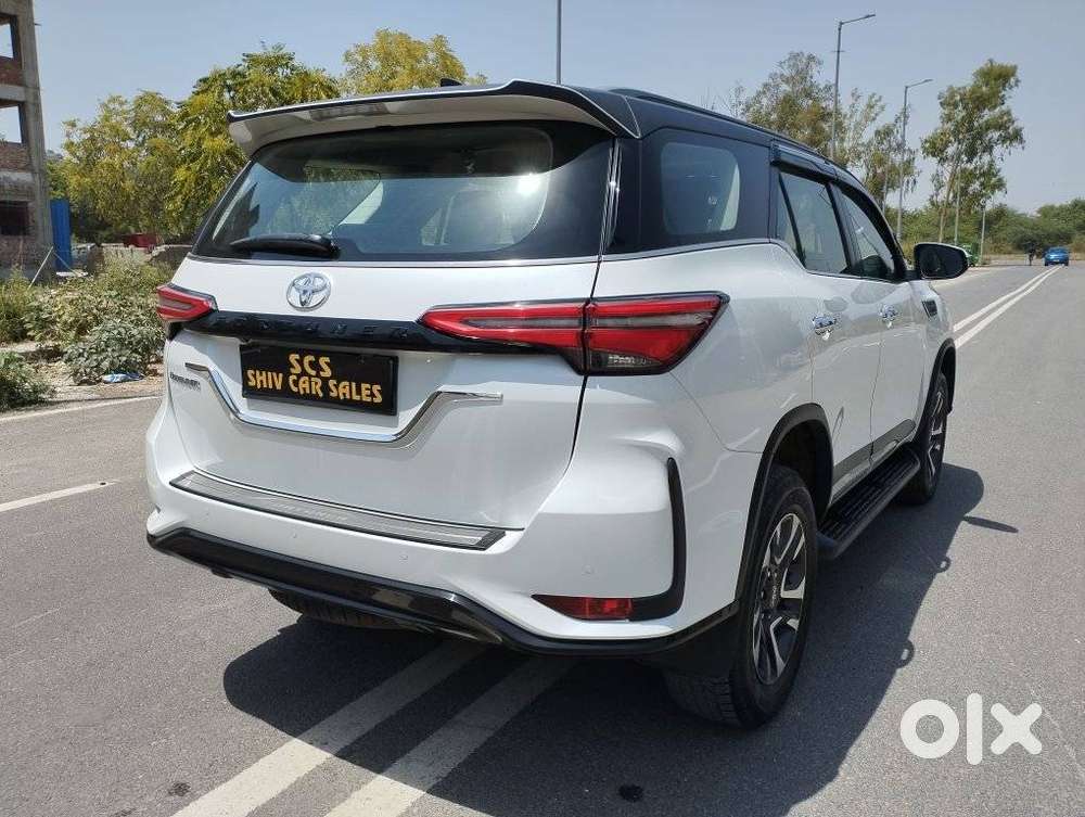 Toyota Fortuner Legender 4x2 At 2.8, 2024, Diesel