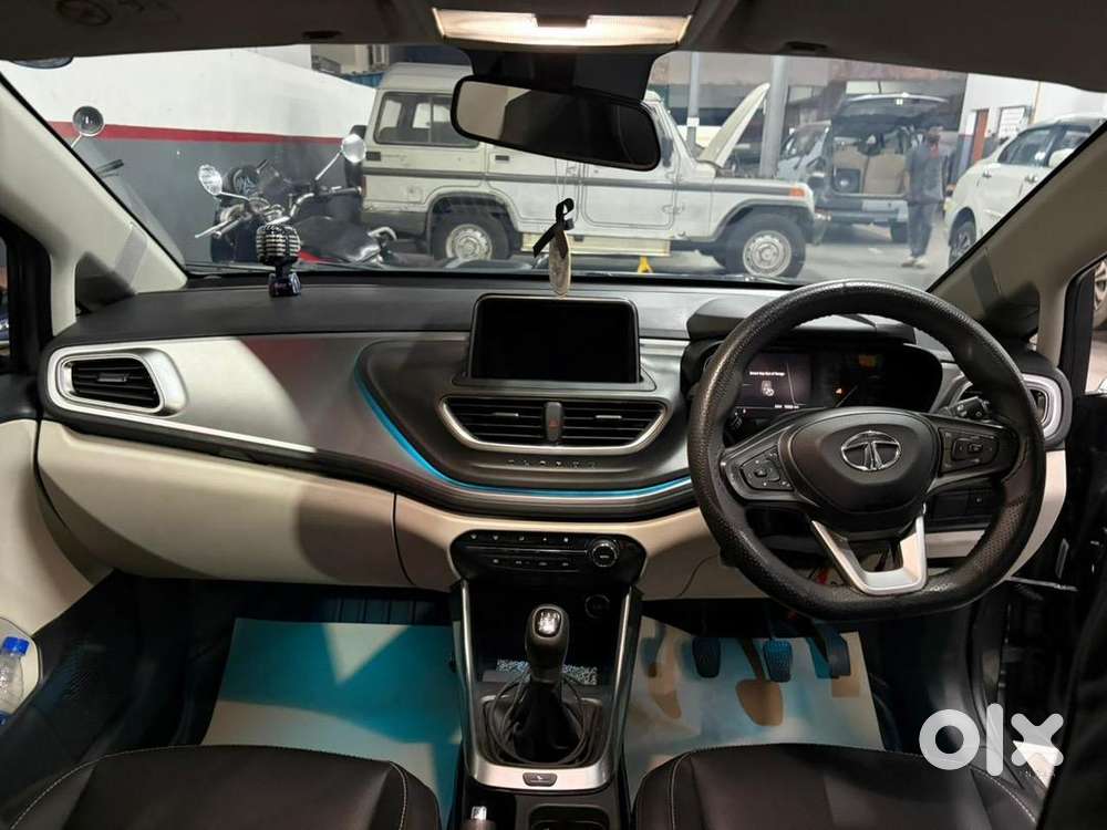 Tata Altroz 2022 Petrol Well Maintained