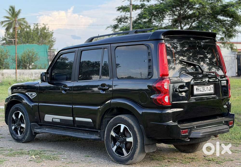 Mahindra Scorpio S11 Mt 7s, 2023, Diesel